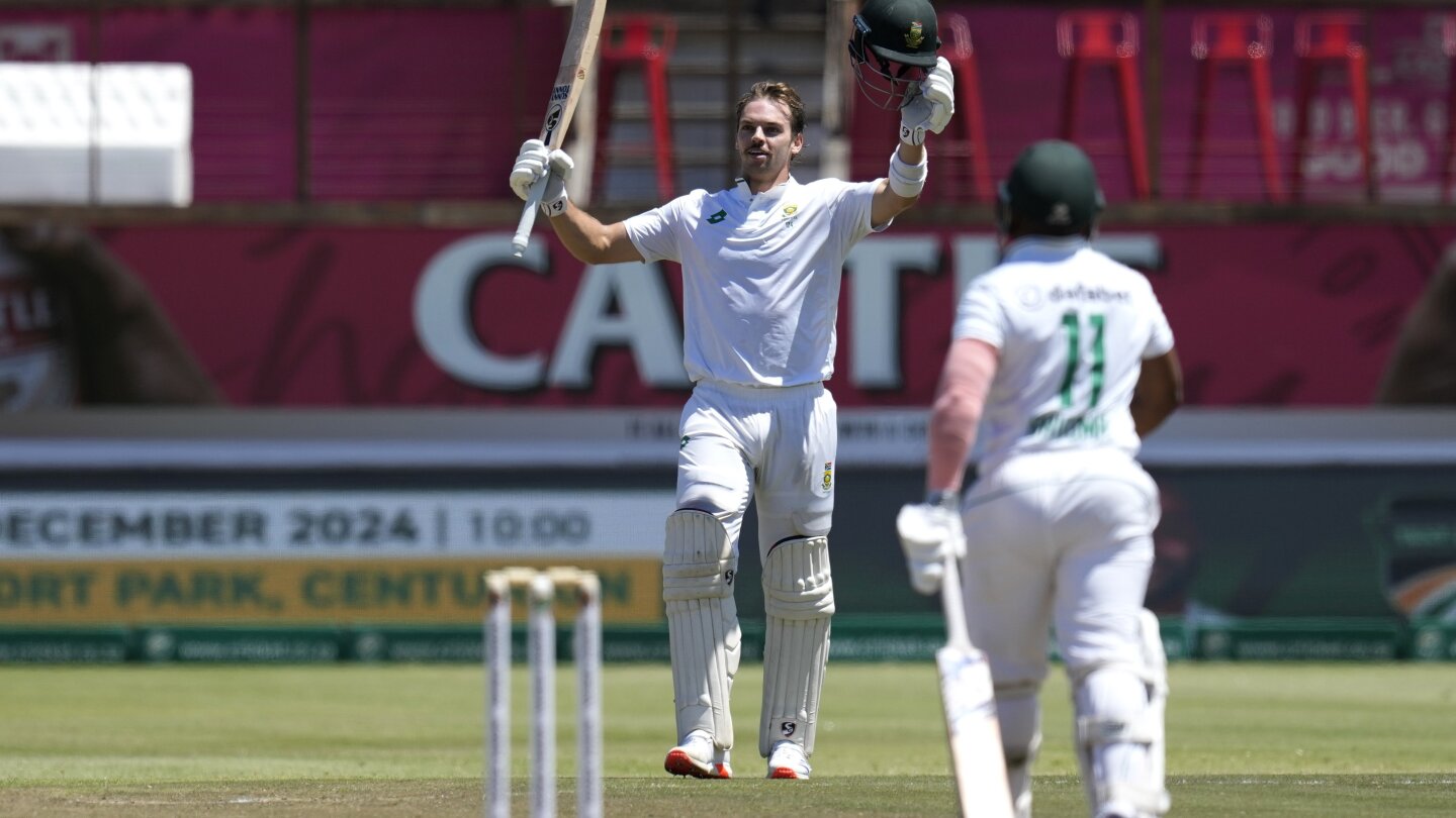 South Africa poised to beat Sri Lanka in 1st test after tons by Stubbs