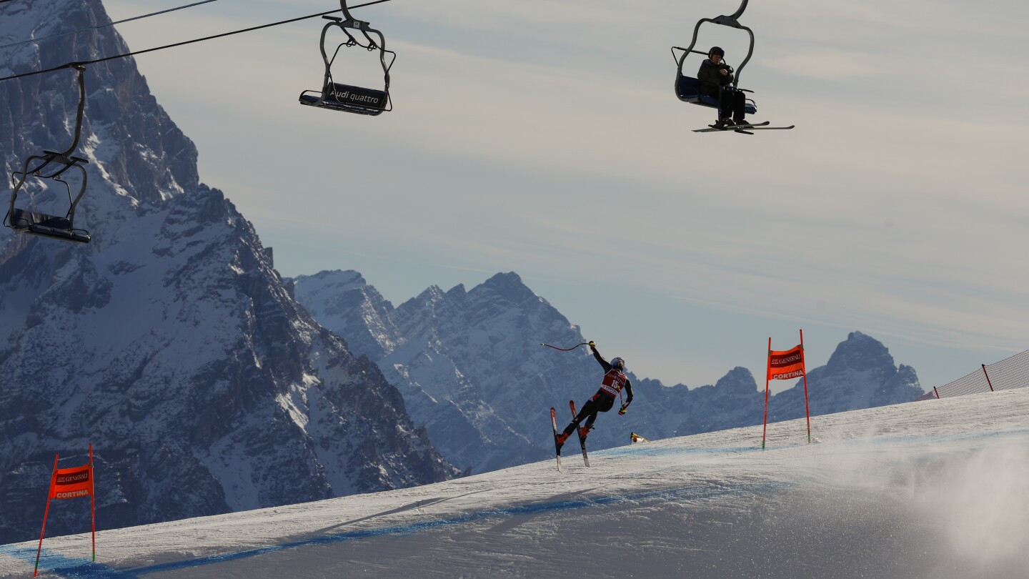 Шифрин вече е влюбена в олимпийското място за ски през 2026 г. в Кортина