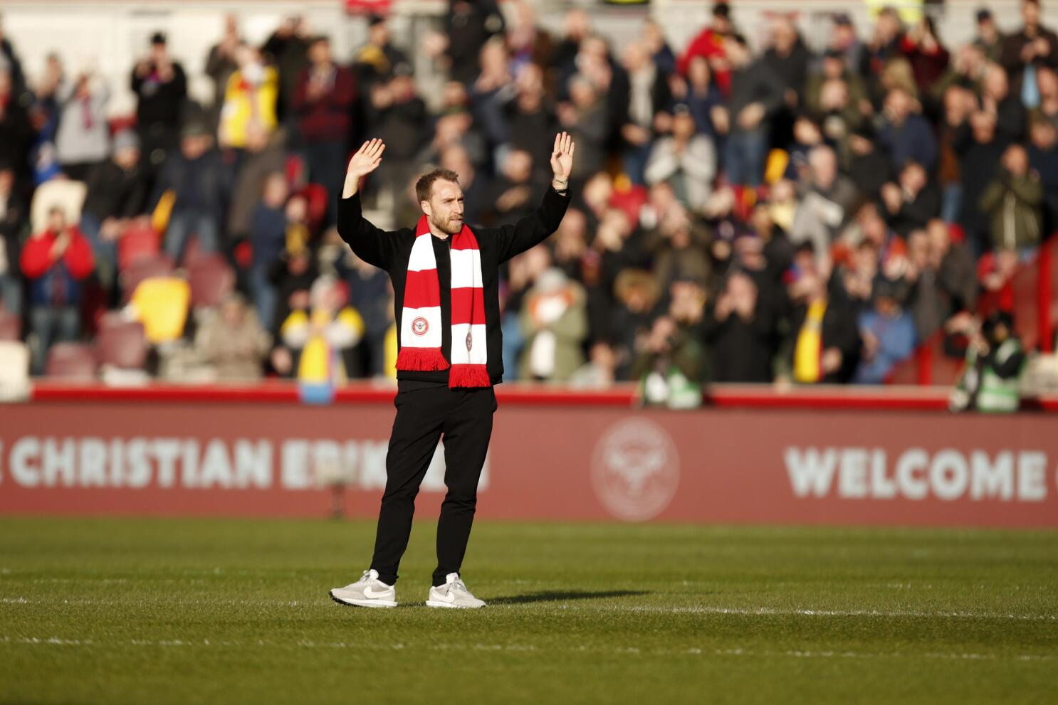 Eriksen set for Brentford debut in comeback from collapse