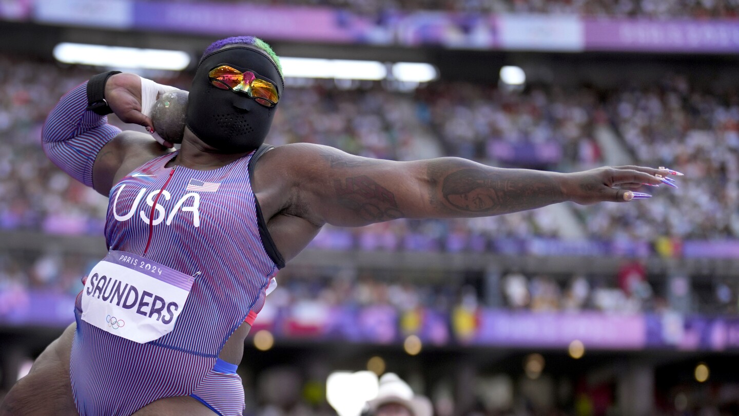 Raven Saunders, o arremessador de peso mascarado, se classifica para a final das Olimpíadas
 #ÚltimasNotícias