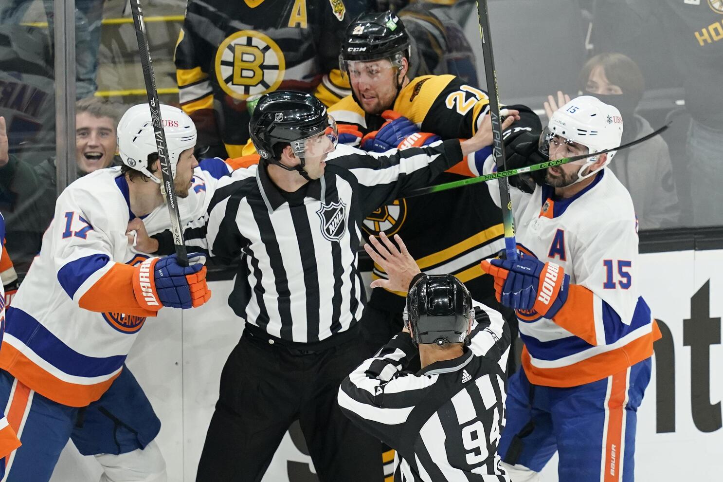 NHL ref's career over, 'make-up' calls in hockey spotlight