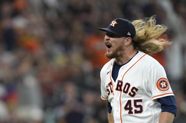 Alvarez belts 2 homers as Astros get 5-3 win to sweep Mets