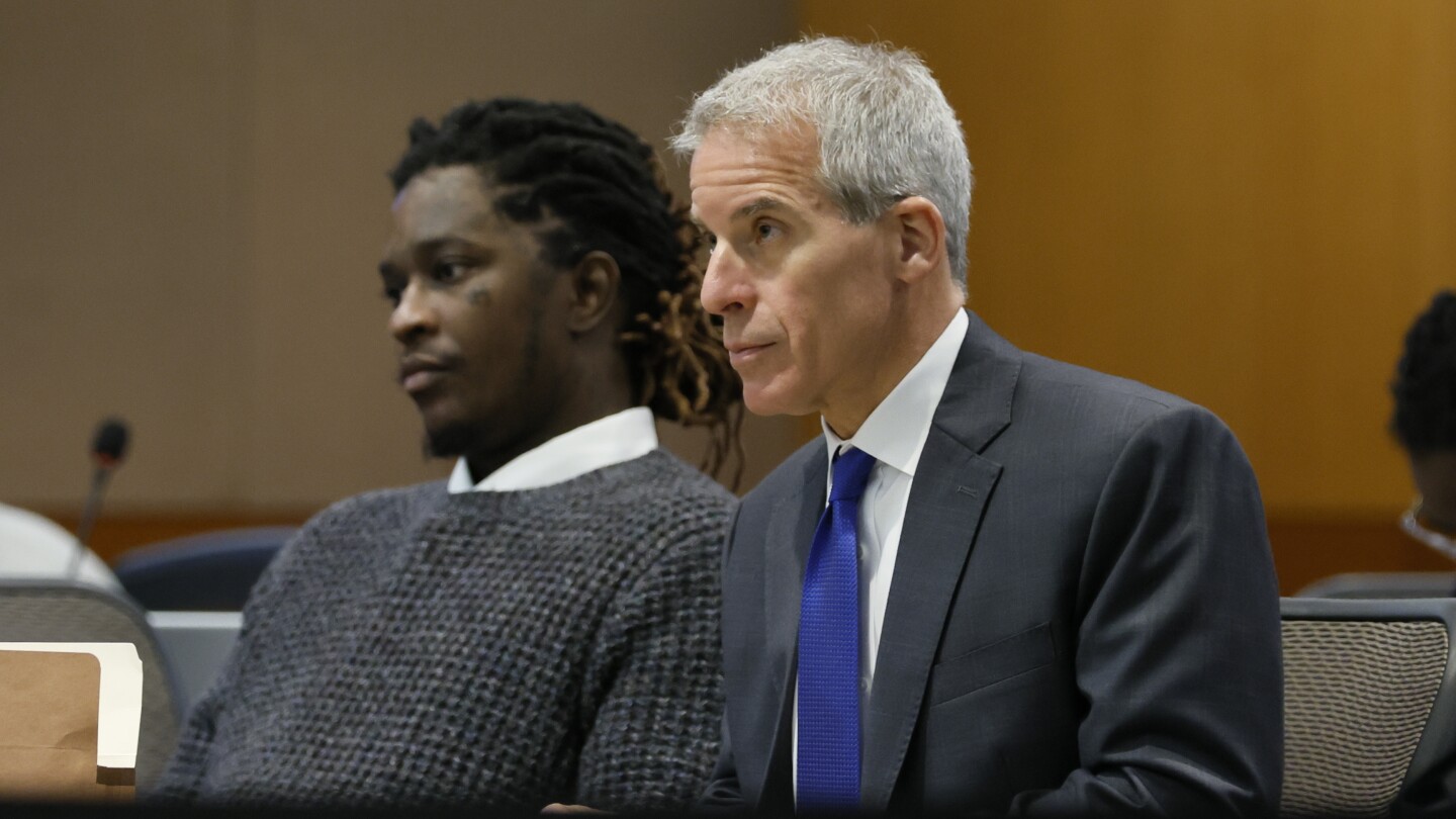 Read more about the article Trial of young thug put on hold as defense tries to remove judge from case
