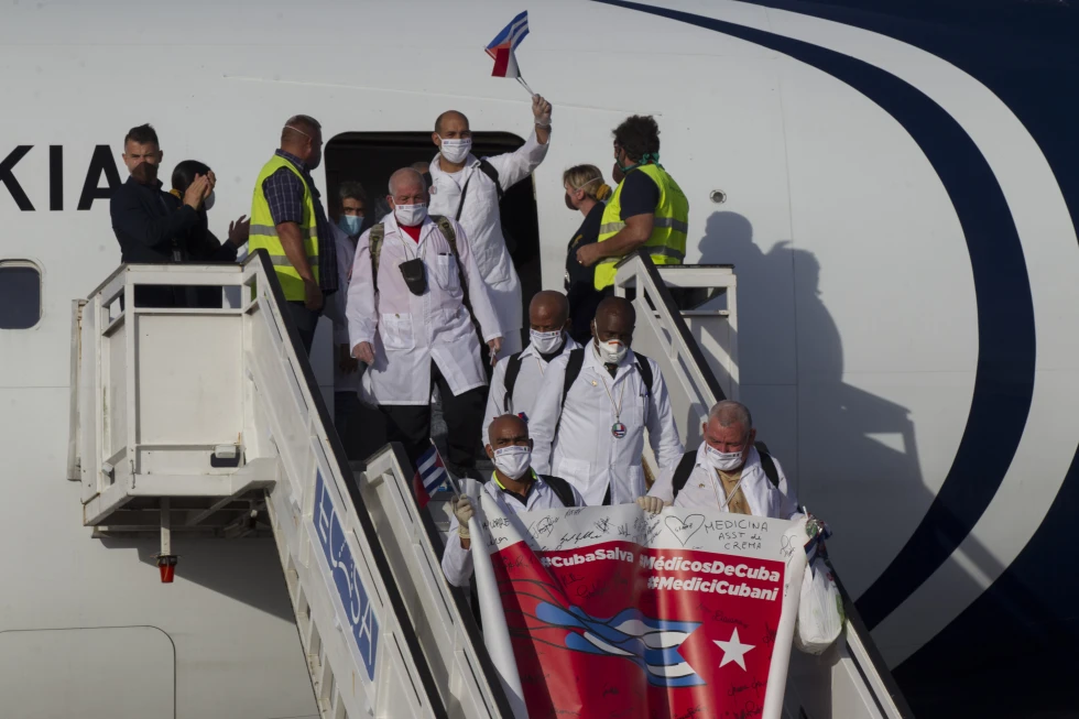Cuban Diplomat Defends Foreign Medical Missions Under Pressure from U.S.