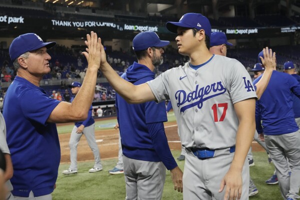 Dodgers clinch playoff berth for 12th straight season