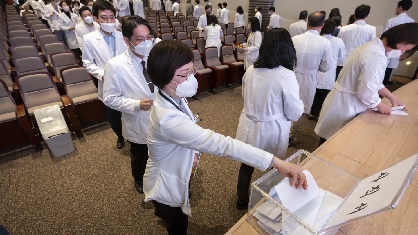 Proteste in Südkorea: Leitende Ärzte reichen ihren Rücktritt zur Unterstützung des Streiks ein