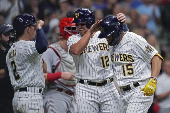 Brewers tumble out of 1st in NL Central after trading Josh Hader