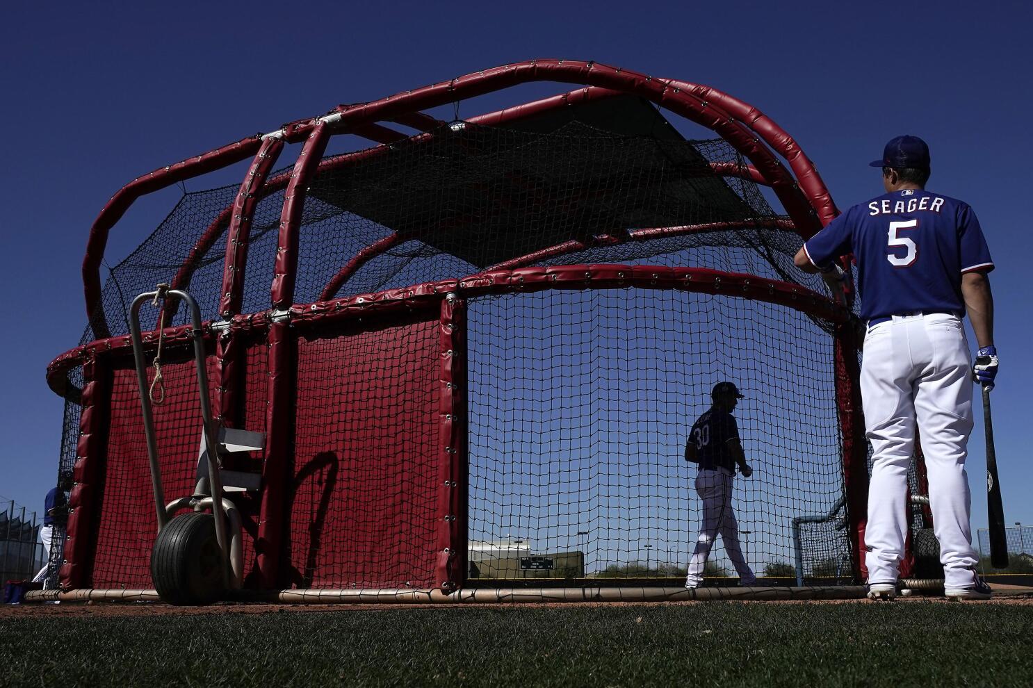 Dodgers' Corey Seager held out of workout