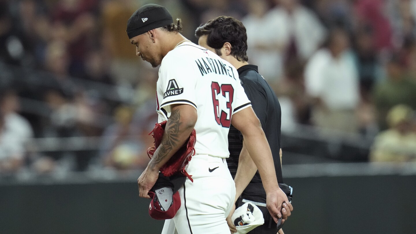 Diamondbacks' Martinez Out, Miller Likely New Closer