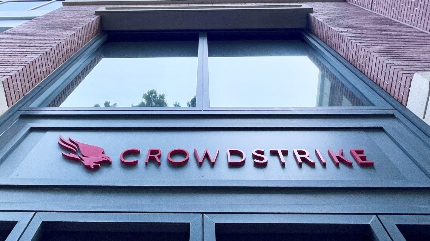 Executivo da CrowdStrike pede desculpas ao Congresso pela interrupção global de tecnologia em julho
 #ÚltimasNotícias