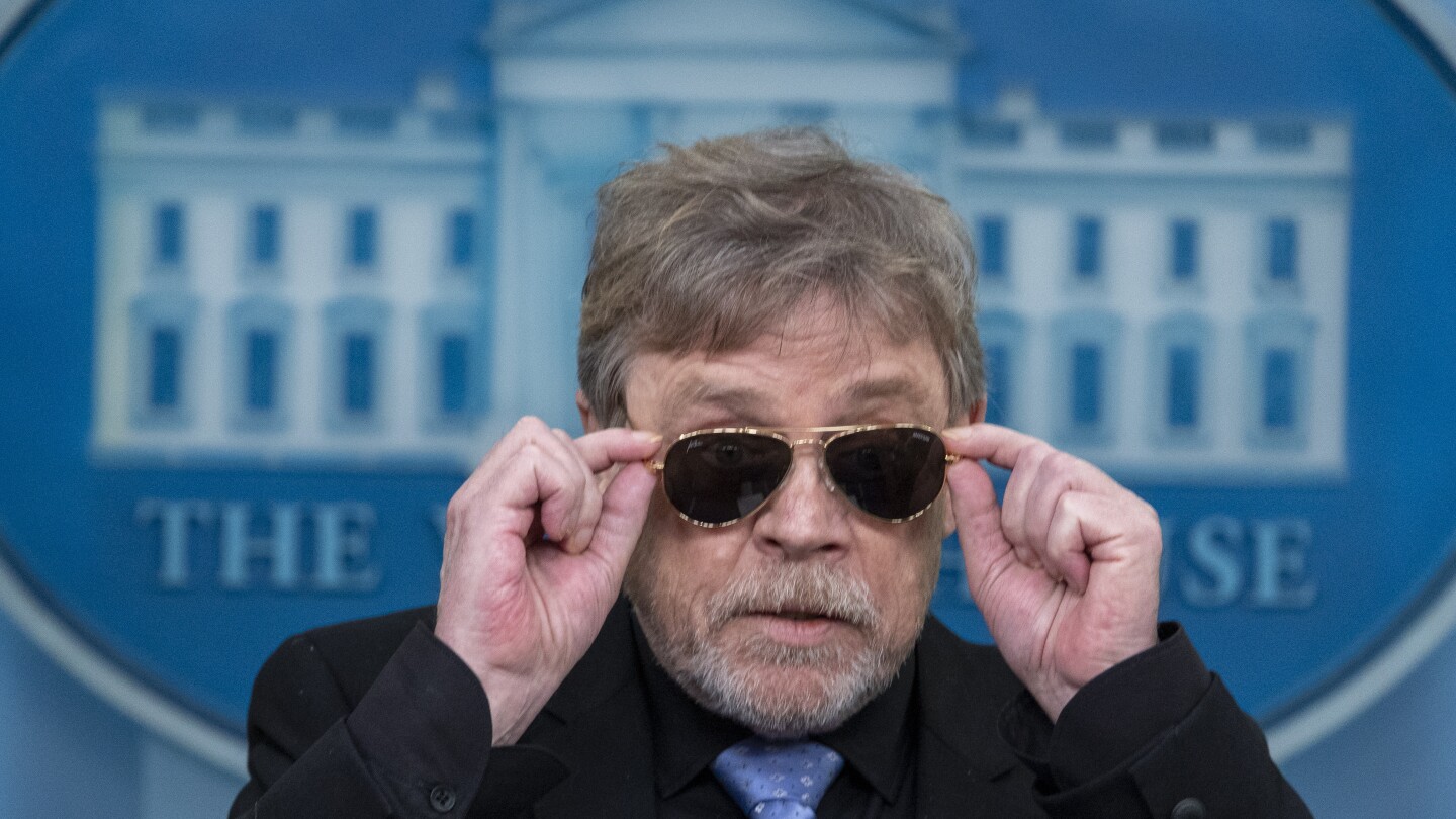 Mark Hamill arrives at the White House before “Star Wars” Day.