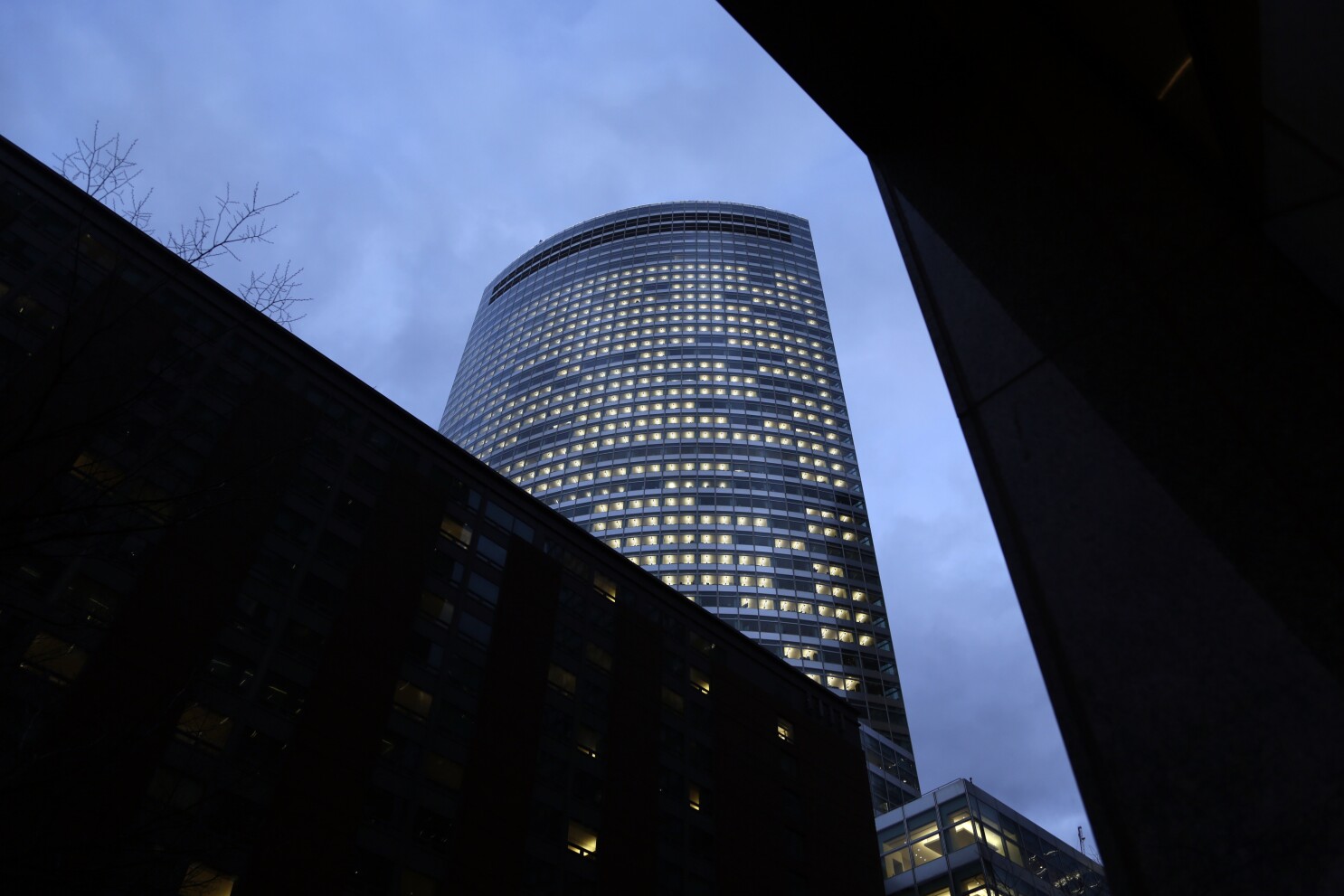 Ex-Goldman Sachs banker sentenced to 2 years in prison for role in Malaysian fund scandal