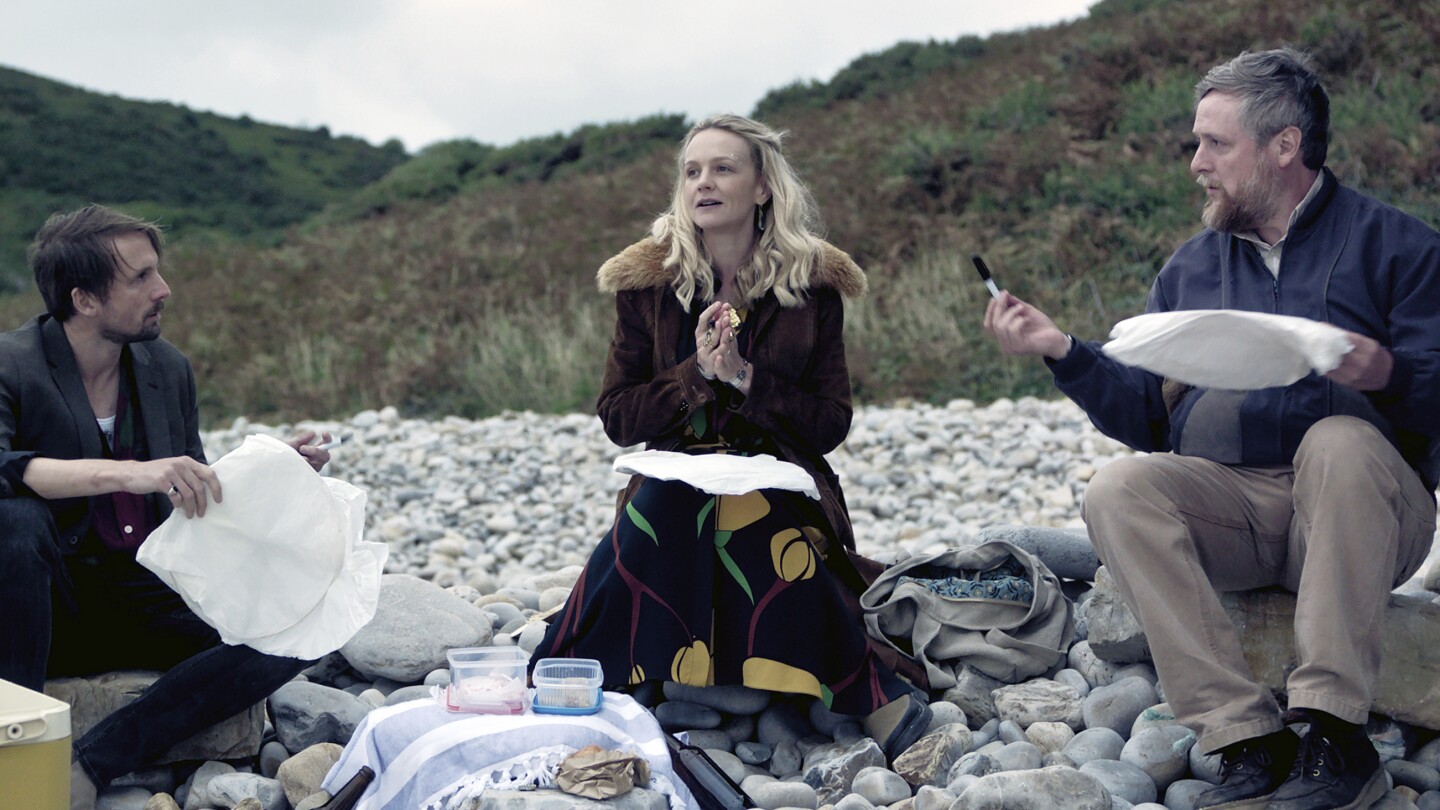 Movie Review: ‘The Ballad of Wallis Island’ is the loveliest movie of the year (so far)