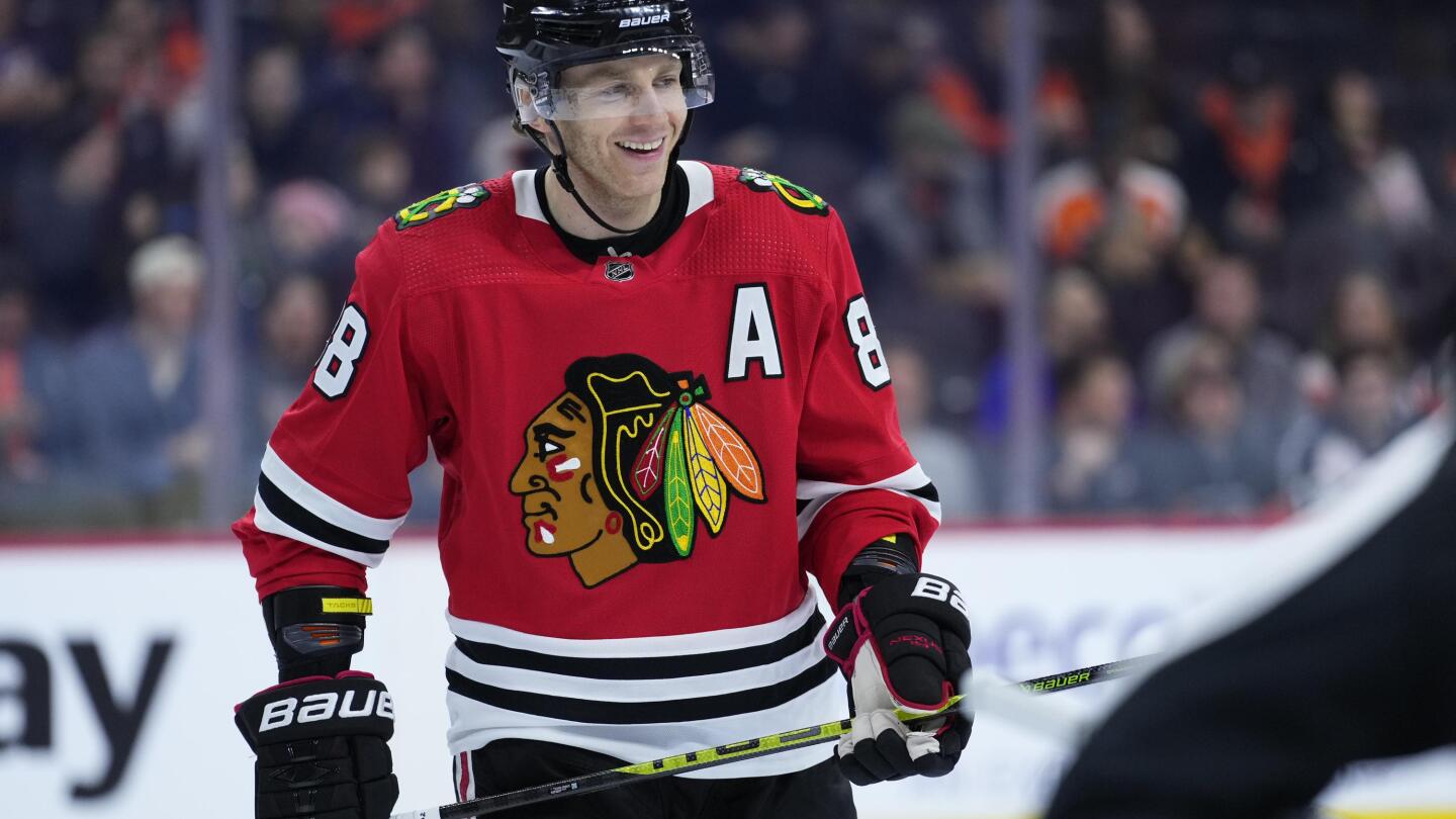 Blackhawks forward Patrick Kane shows off his skills in new commercial