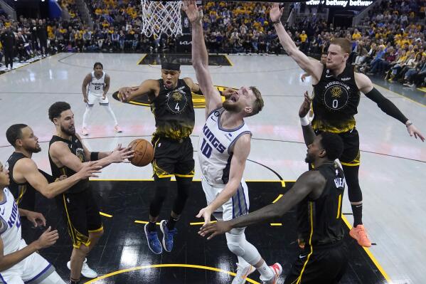 Curry scores 36, Warriors beat Kings 114-97 without Green – KGET 17