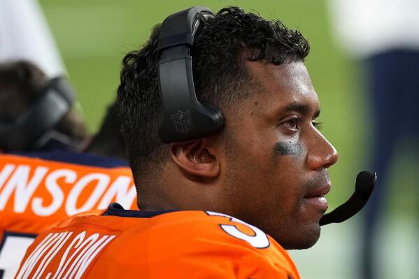 broncos bench wilson