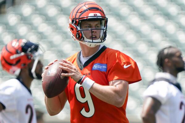 Brown: Bengals must pay star QB Burrow to keep him in Cincy