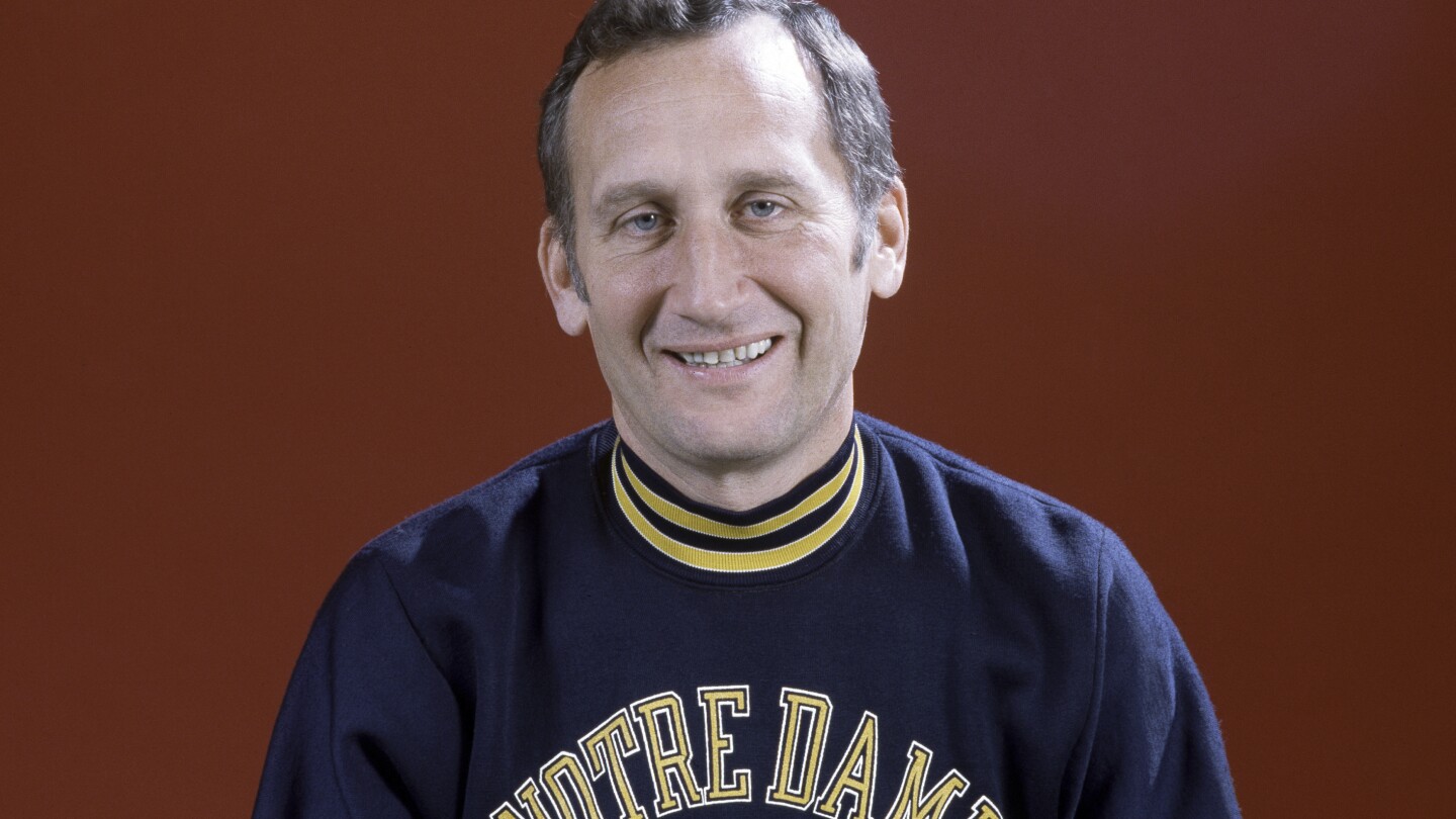 Former Notre Dame Coach Gerry Faust Dies at 89