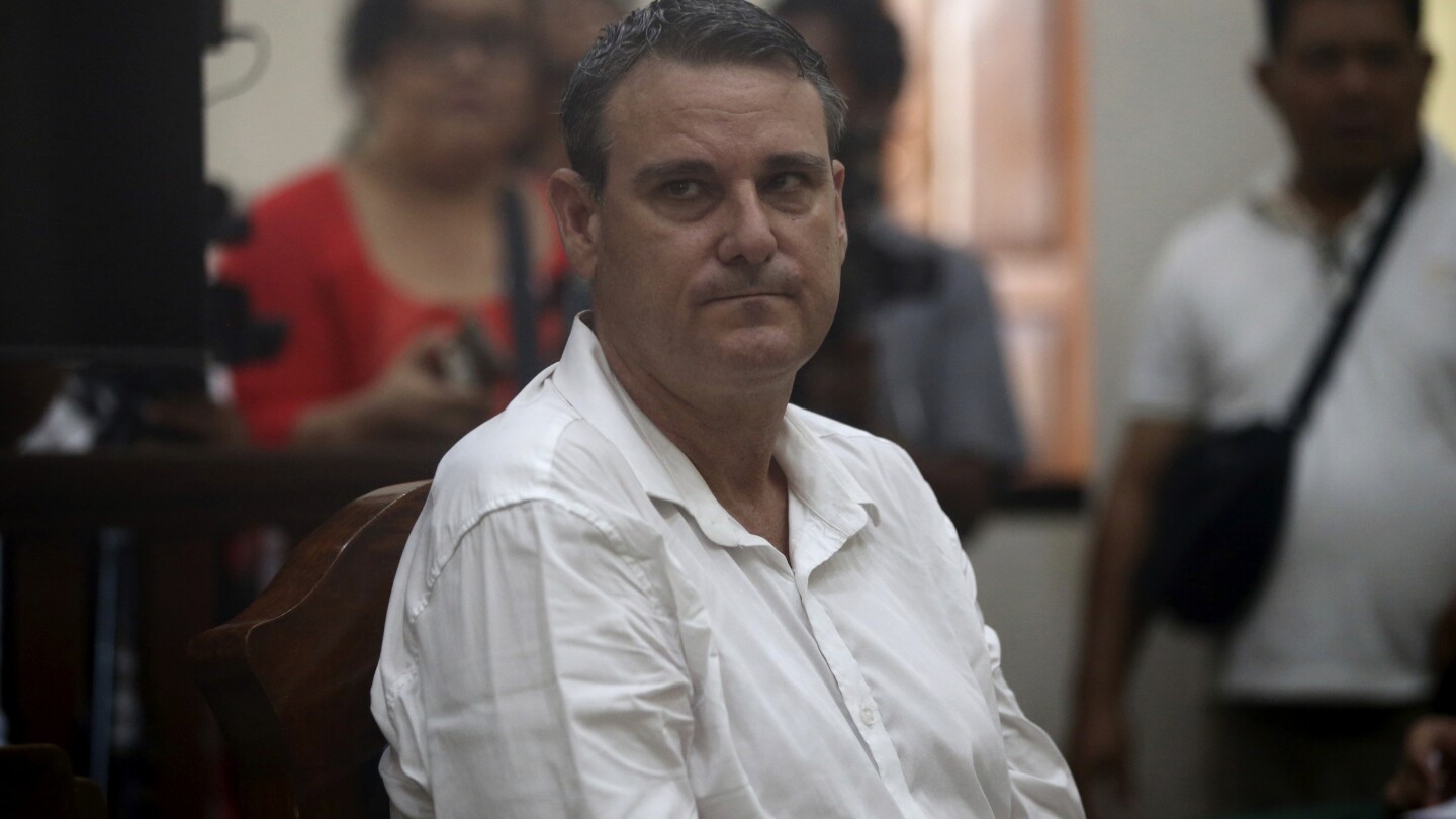 Австралиец ще бъде съден в Индонезия за предполагаемо притежание на наркотици на Бали