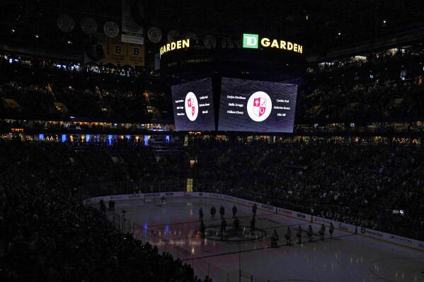 The Nashville Predators & Boston Bruins held a moment of silence