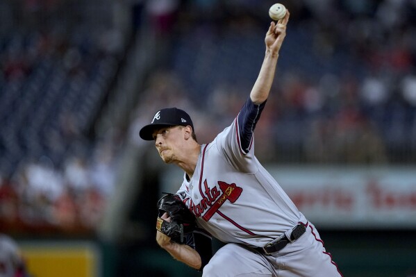Atlanta Braves starting pitcher Max Fried throws during the first inning of the team's baseball game against the Washington Nationals at Nationals Park, Thursday, Sept. 21, 2023, in Washington. (AP Photo/Andrew Harnik)