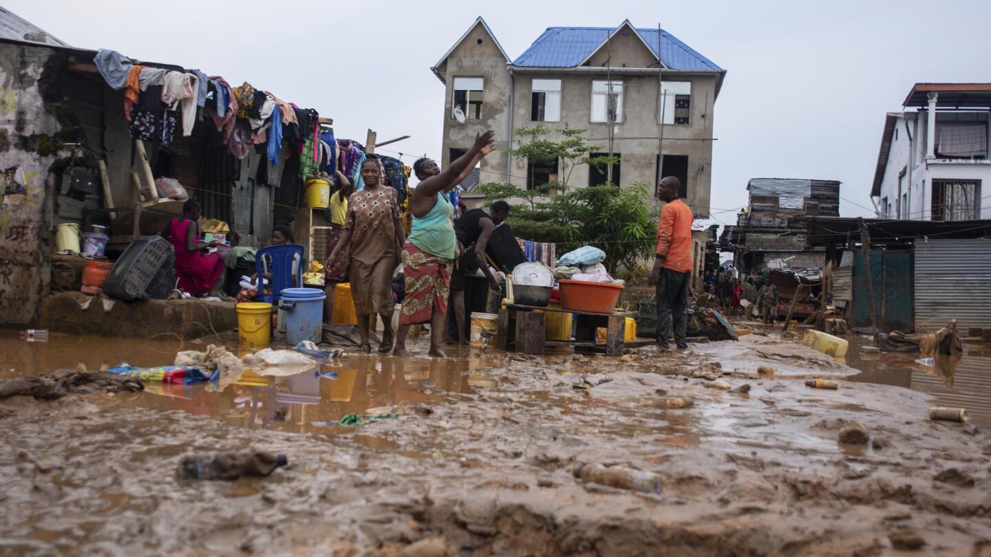 At least 100 people killed by floods in capital of Congo AP News