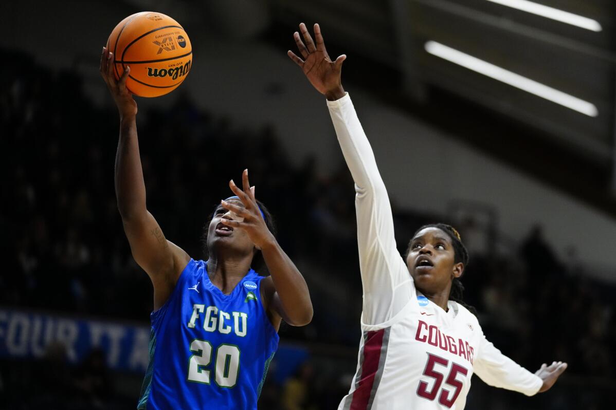 FGCU tops WSU 7463, reaches 2nd round of March Madness AP News