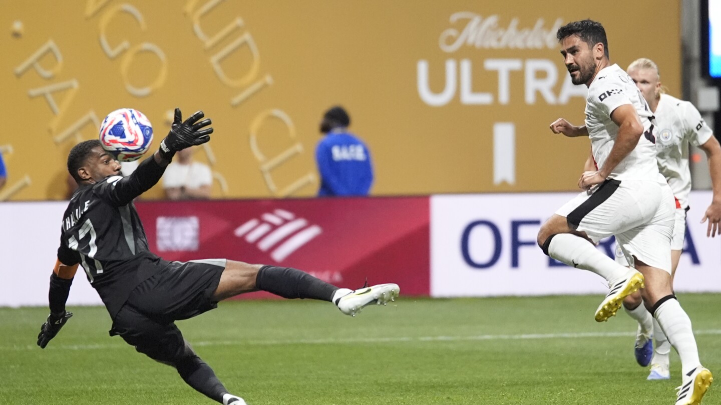 Manchester City Secures Club World Cup Last 16 with 6-0 Win over Al Ain