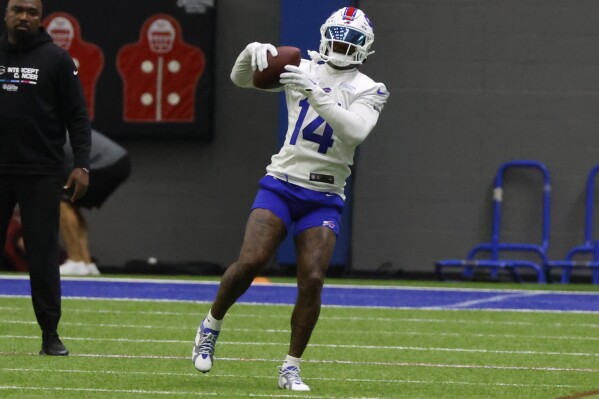 Diggs returns to practice with Bills coach McDermott saying receiver's  concerns are resolved