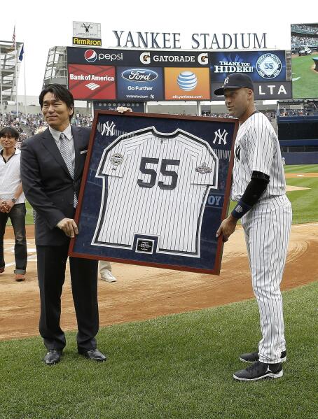 New York Yankees 2009 Team Signed World Series Jersey Framed