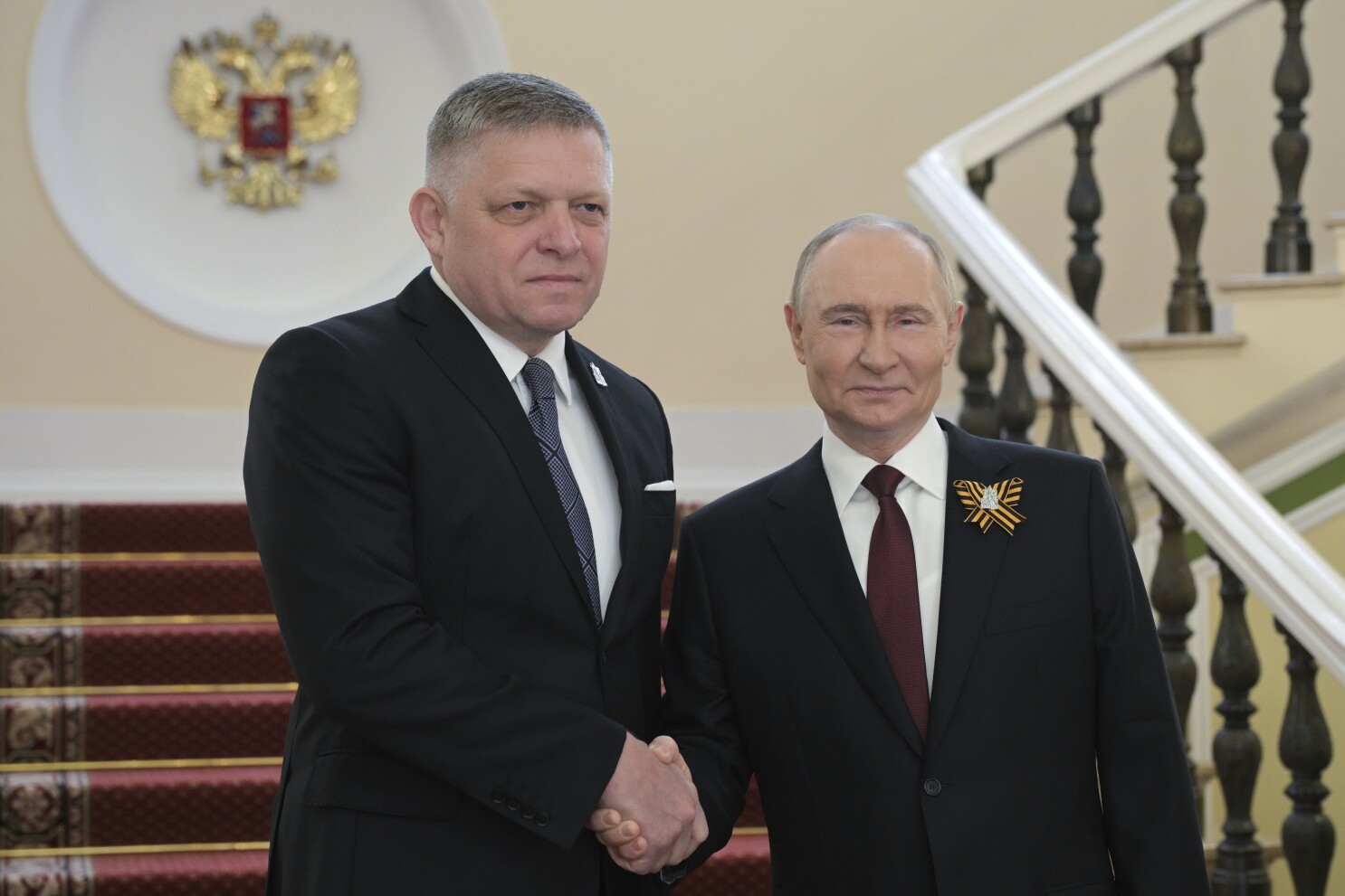 Protesters in Slovakia condemn Prime Minister Fico's visit to Moscow