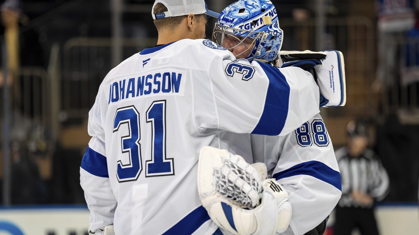 Lightning Defeat Rangers 5-1, Point Scores Twice