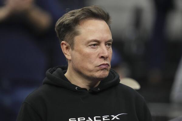 Why Elon Musk and DOGE are focusing on the GSA | AP News