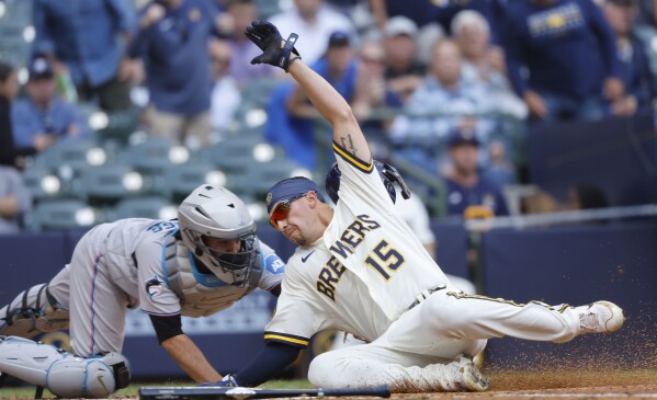 Tyrone Taylor of the Milwaukee Brewers hits a home run in the second  News Photo - Getty Images