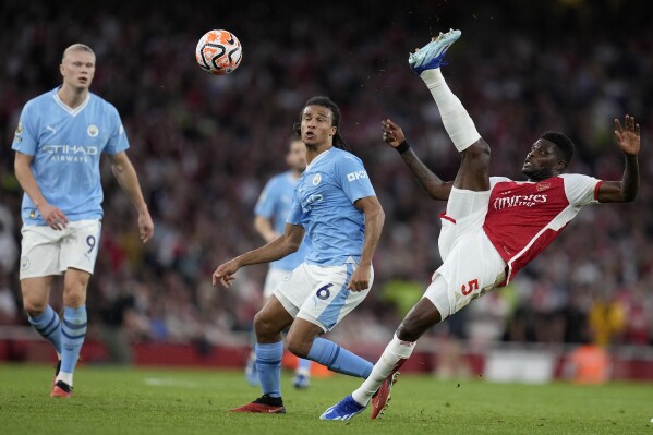 Arsenal open up seven-point lead as Man City, Newcastle held