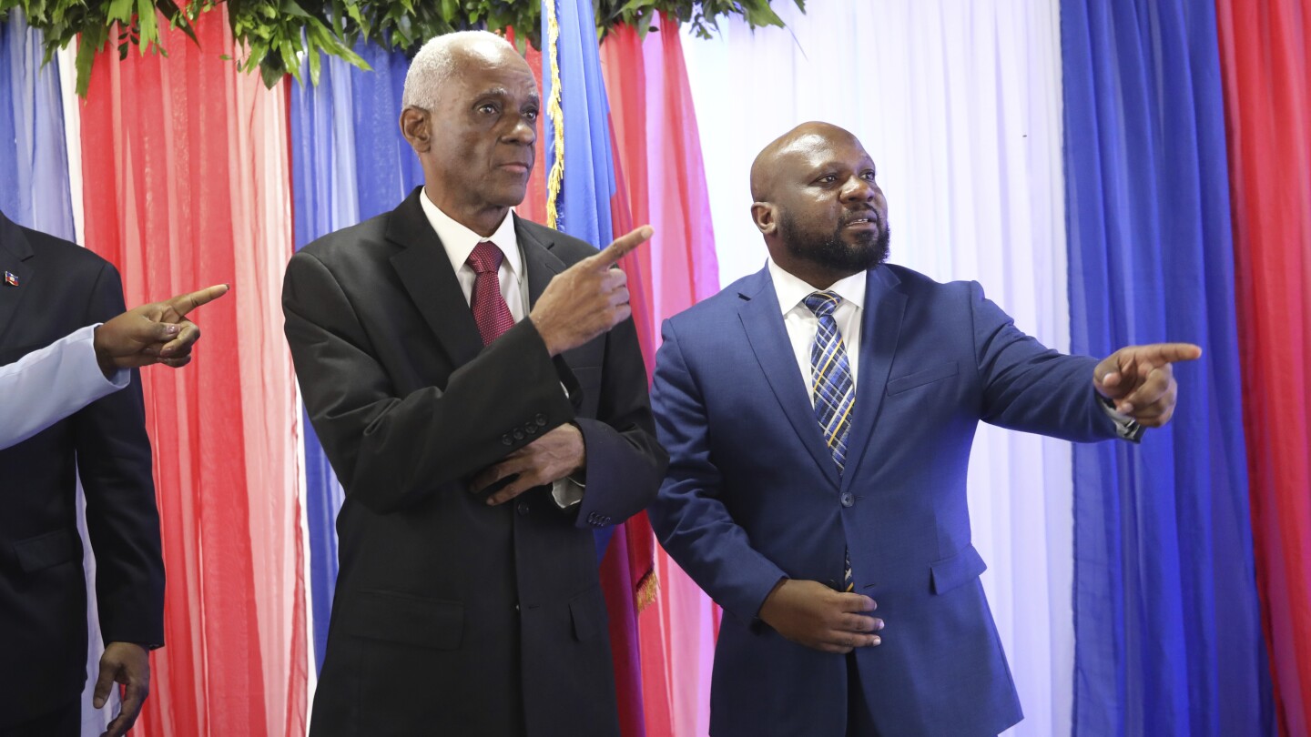 Неочакваното съобщение за министър-председател разделя новосъздадения преходен съвет на Хаити