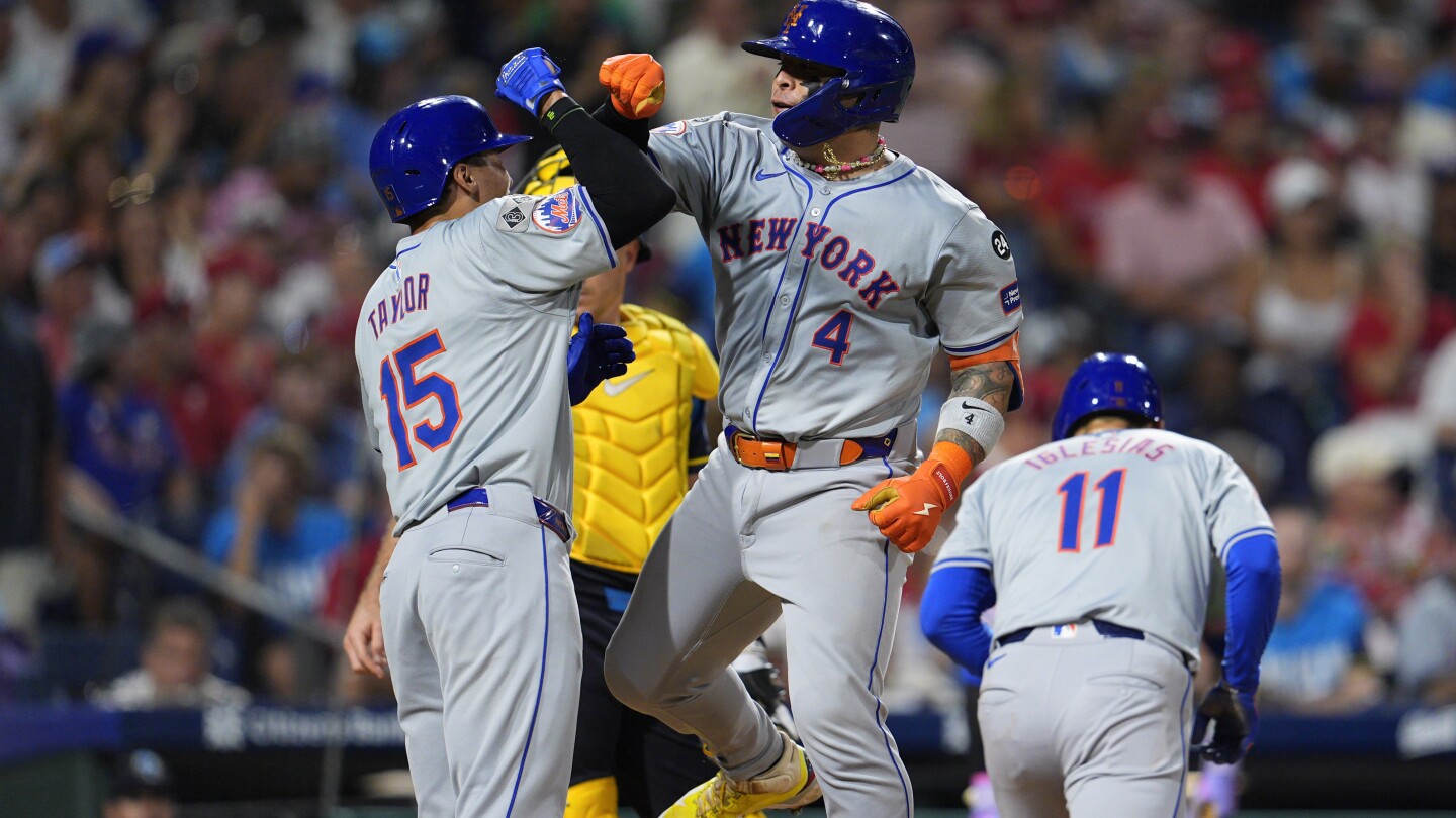 Mets Defeat Phillies 11-3 in Series Opener