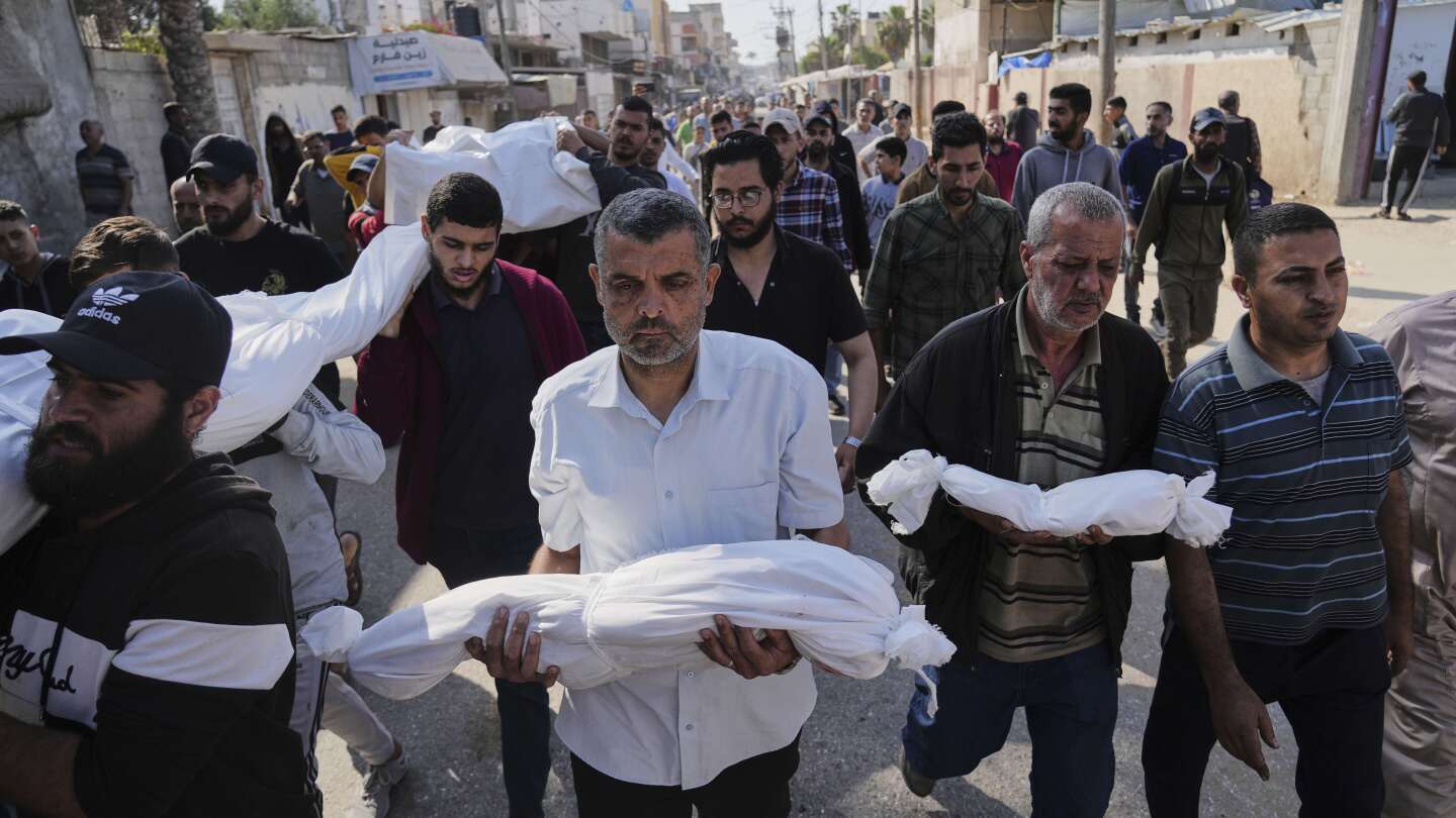 Gaza City school hit in latest Israeli strikes