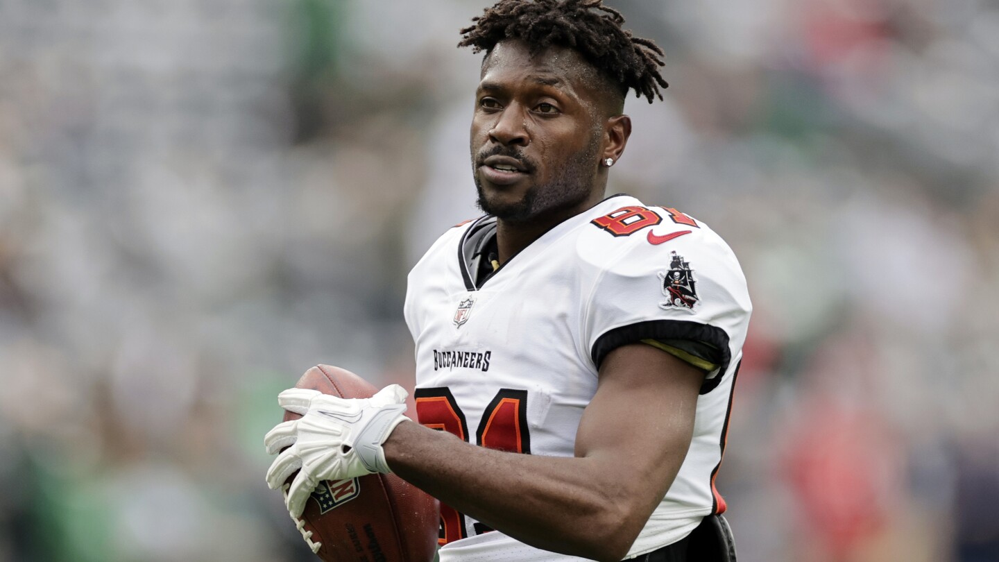 Antonio Brown detained after gunshots outside Adin Ross' boxing event