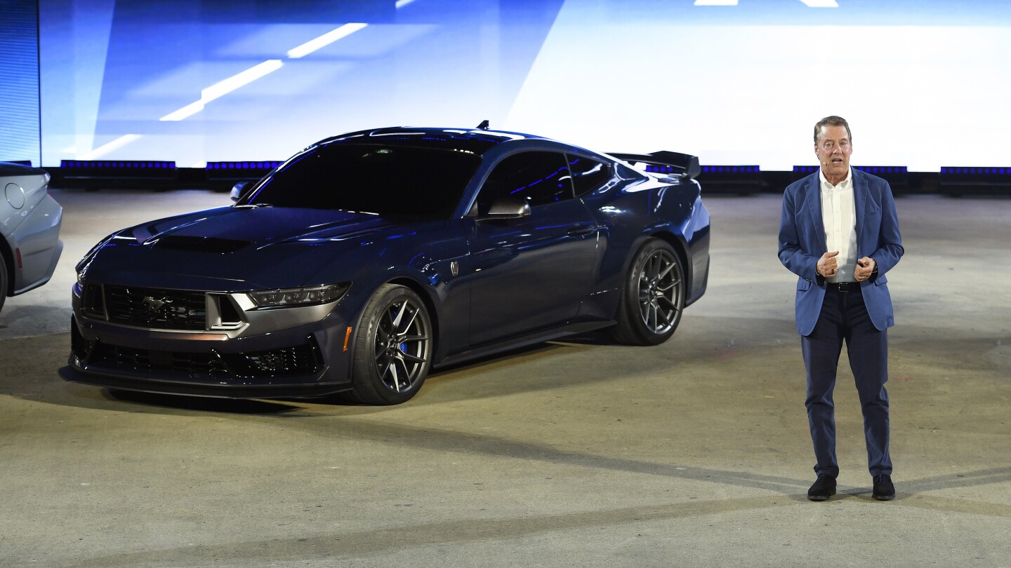 В разгар эпохи маслкаров 486-сильный Ford Mustang V-8 пользуется повышенным спросом