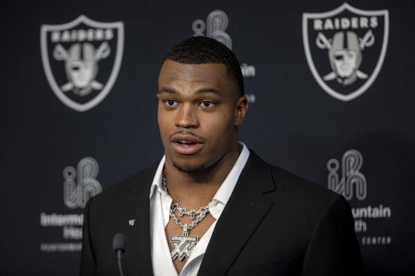 Las Vegas Raiders sign first-round draft pick Tyree Wilson