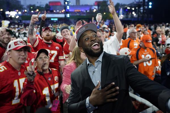 How can Chiefs fans get tickets to the NFL Draft in 2023?