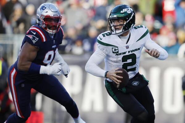 Jets QB Mike White shows Zach Wilson 'the real New York Jets football' in  win over Bears