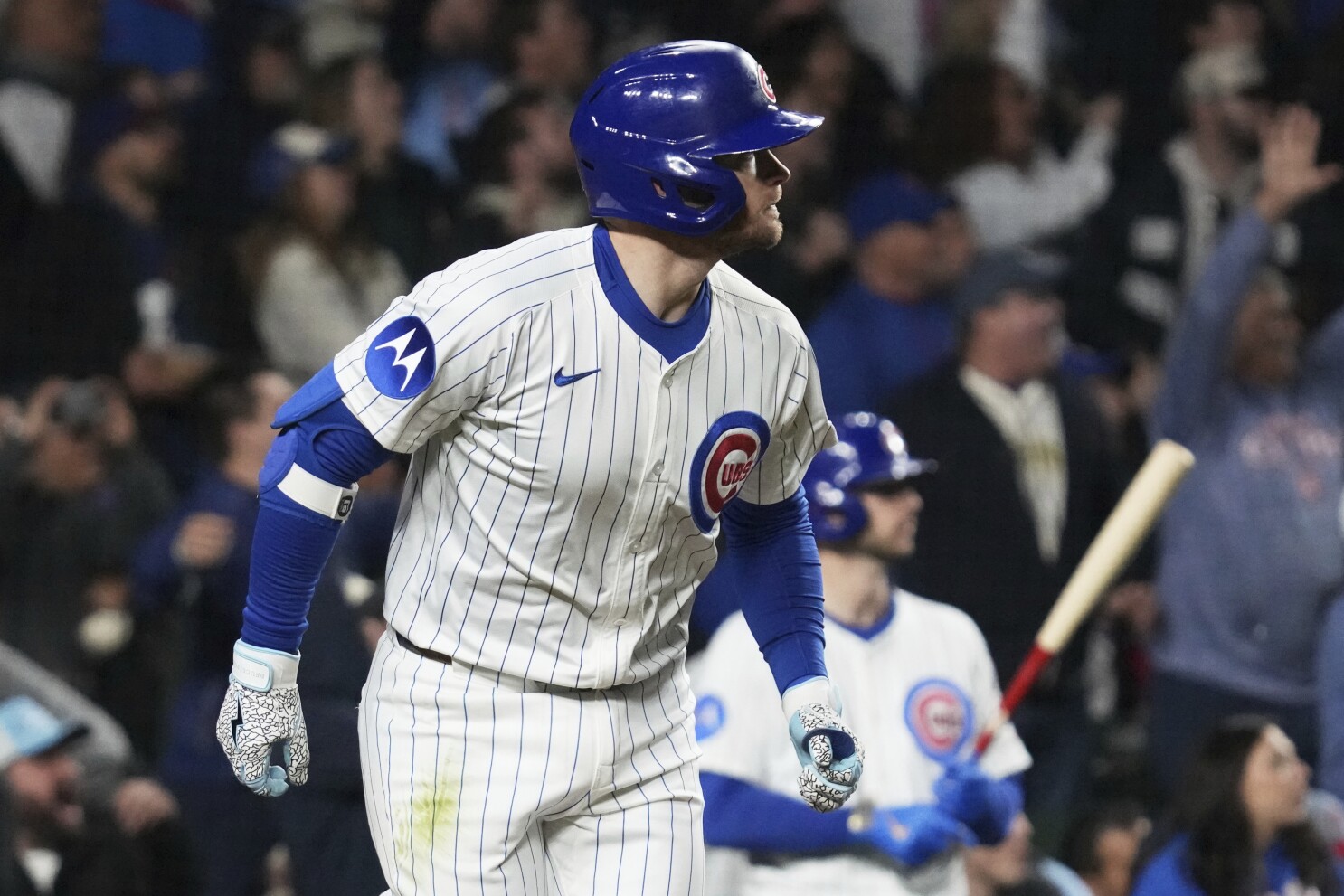 Cubs outfielder Happ out of lineup vs. Mets for second straight game because of oblique discomfort