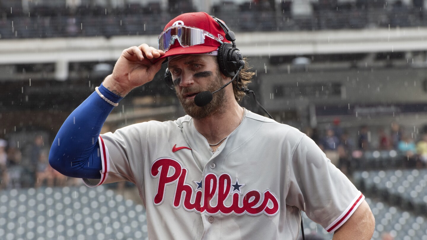 Aaron Nola bounces back from rough fifth inning as Phillies beat