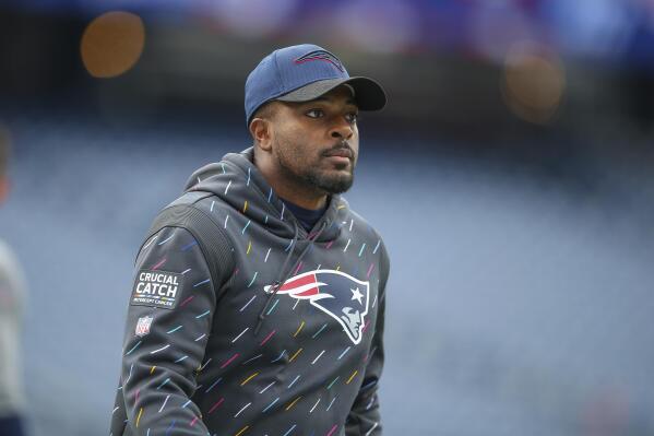 An NFL Crucial Catch logo is seen on a hat prior to an NFL