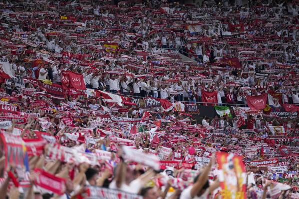 Football news - Opinion: Sevilla showing brains not bank balances the  secret to long-term success - Eurosport