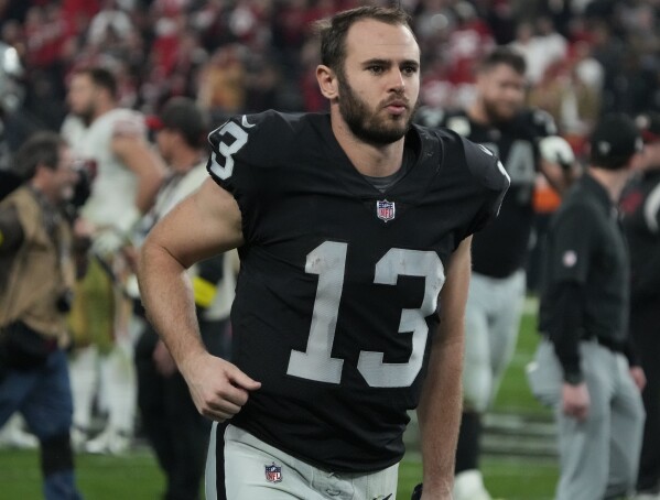 Hunter Renfrow says he let down Raiders teammates in 2022, determined for bounce-back season | AP News