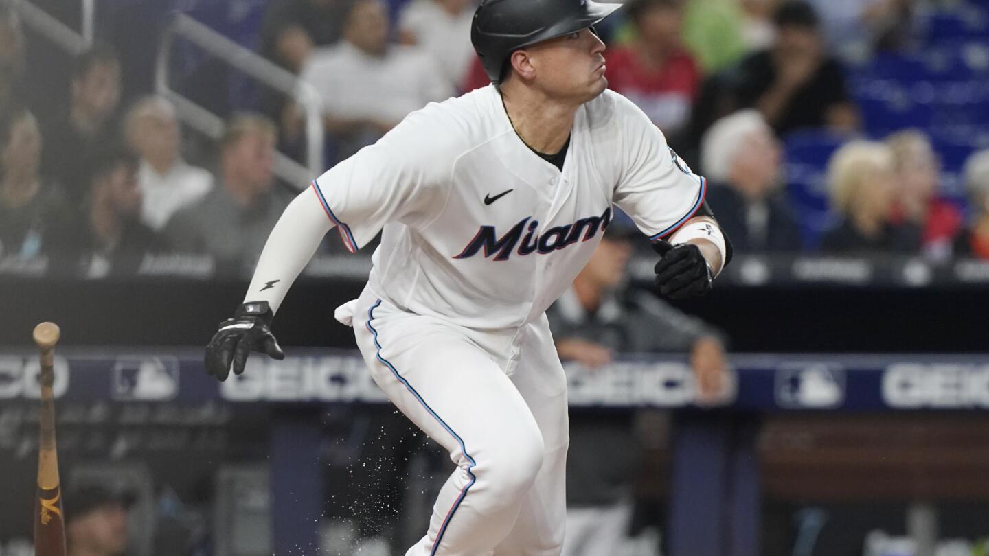 Miami Marlins' Nick Fortes walks-off San Diego Padres