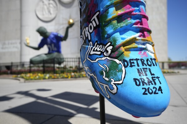 NFL draft has been on tour for a decade and the next stop is Detroit, giving it a shot in spotlight